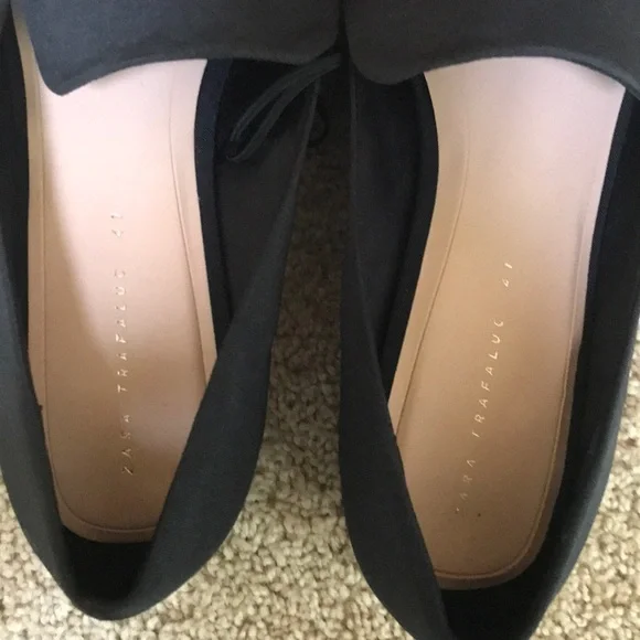 NWOT! ZARA size 41 black flats with bow - Picture 5 of 8